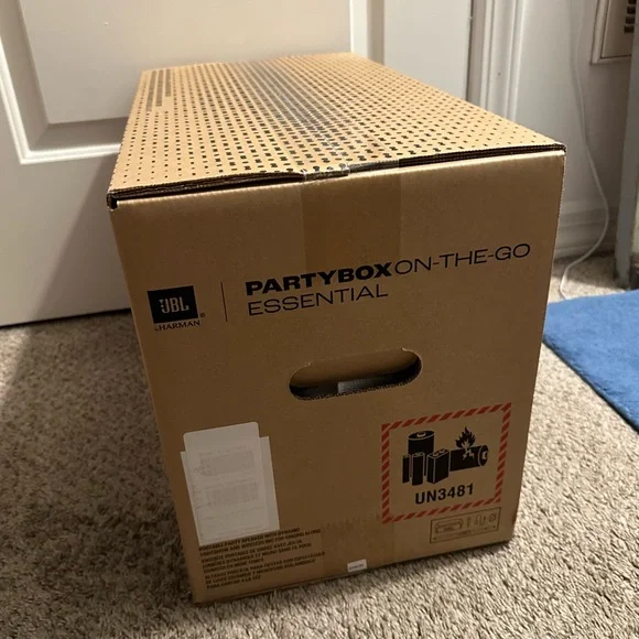 JBL Partybox On-The-Go Essential Rechargeable Splashproof Bluetooth Speaker - Picture 10 of 12